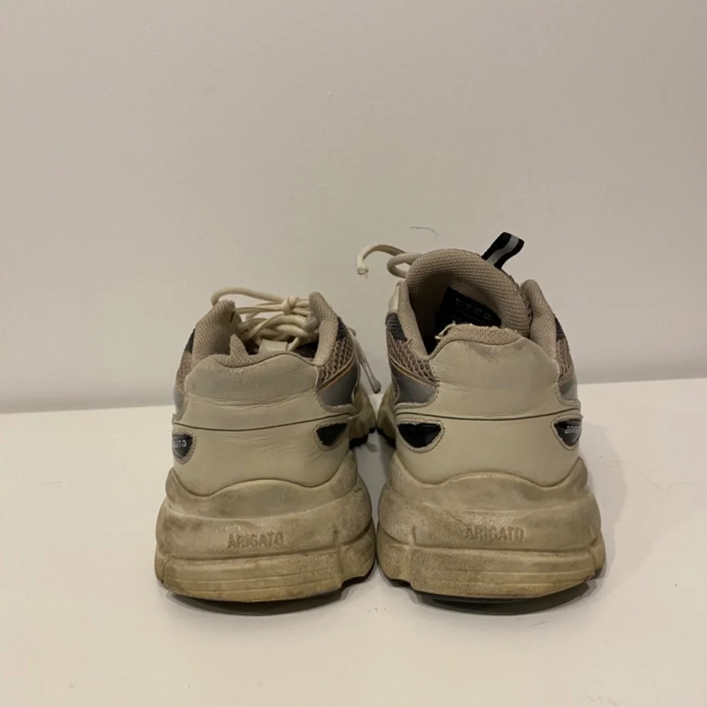 Axel Arigato White/Black Leather and Mesh Marathon Runner Chunky Sneakers EU 39